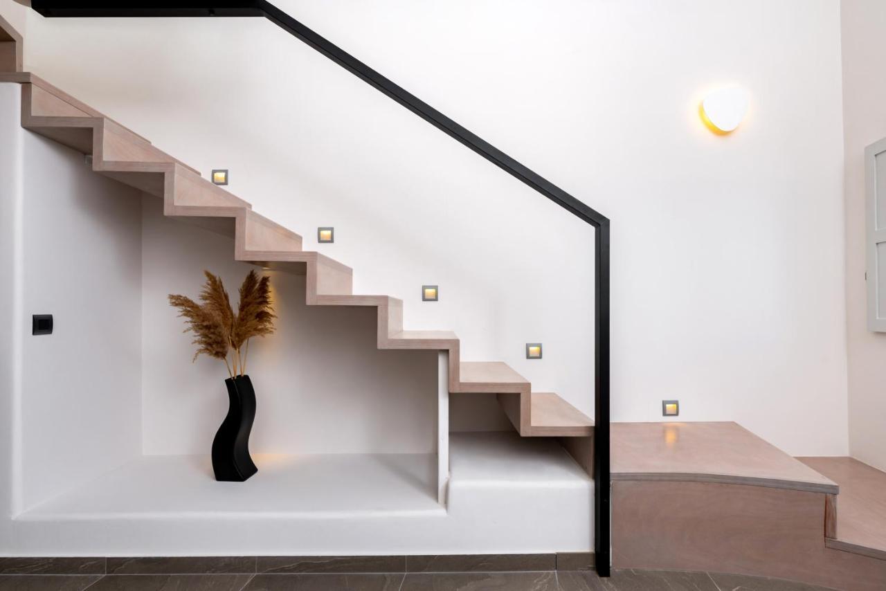 Neoma Luxury Suites Karterados  Luaran gambar