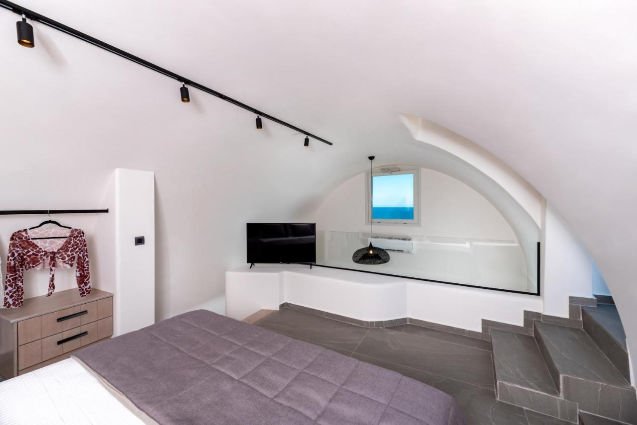 Neoma Luxury Suites Karterados  Luaran gambar